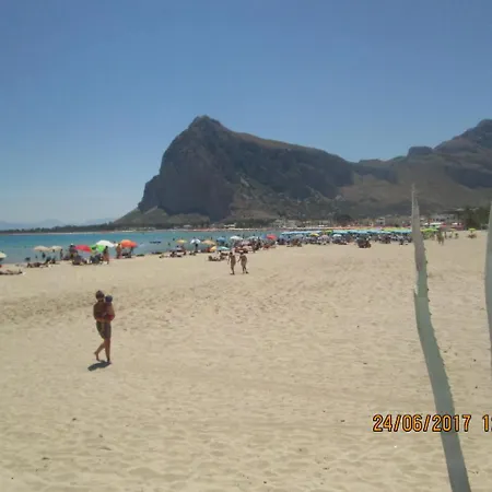 Brezza Di Mare Bed & Breakfast
