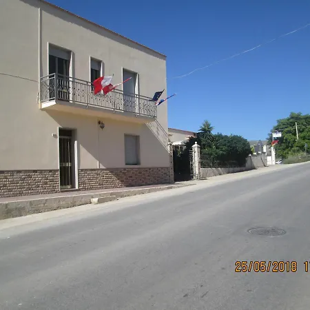 Bed & Breakfast Brezza Di Mare *